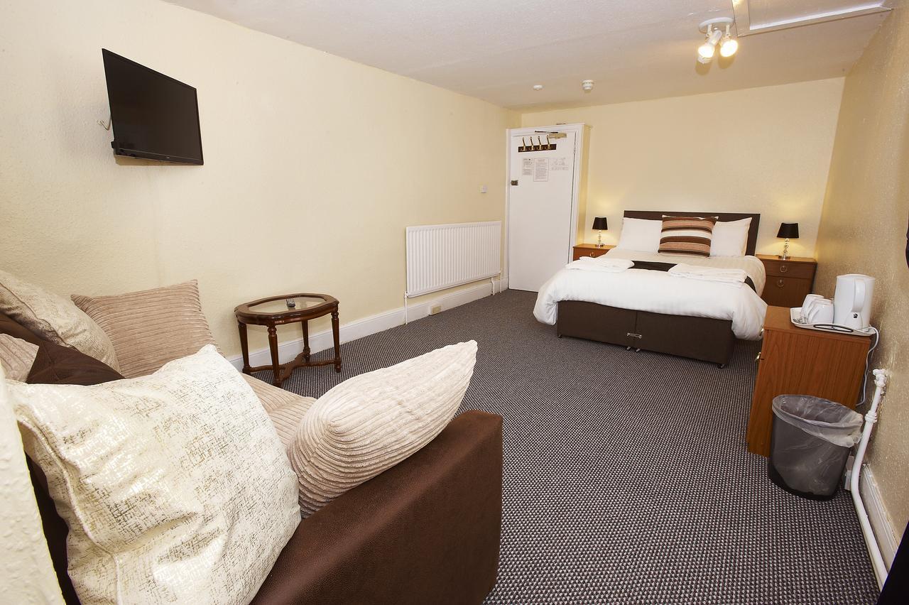 The Black Swan Inn Leominster Εξωτερικό φωτογραφία