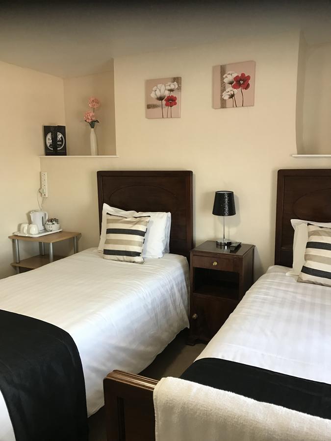 The Black Swan Inn Leominster Εξωτερικό φωτογραφία