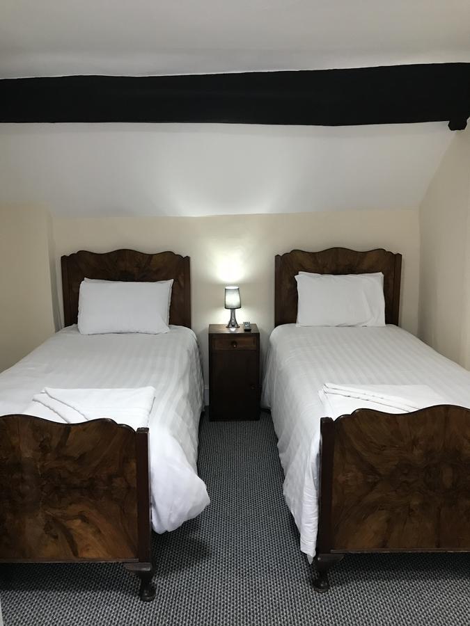 The Black Swan Inn Leominster Εξωτερικό φωτογραφία